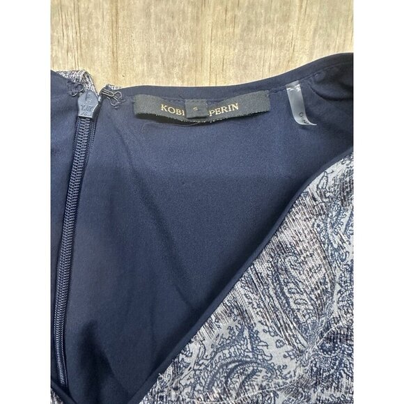 Kobi Halperin Women’s Silk Metallic Top Sz S Lined Ruffle Paisley Silver Navy - Picture 2 of 7